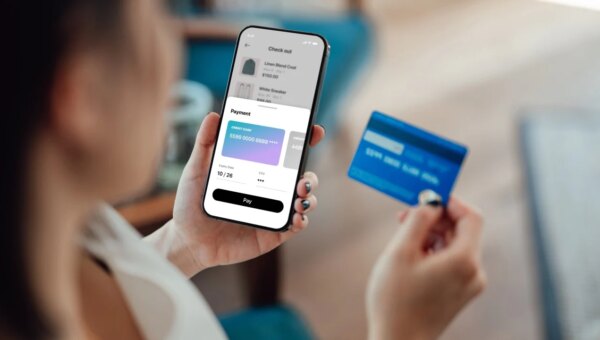 Hong Kong woman loses HK$2.5 million in online collagen drinks scam