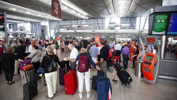 Flight Centre looking for cloud exits