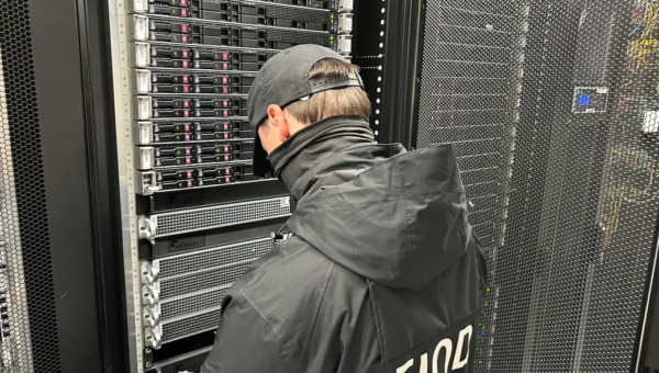 Netherlands Seizes 800 Servers, Arrests 2 for Aiding Cyberattacks – Krebs on Security