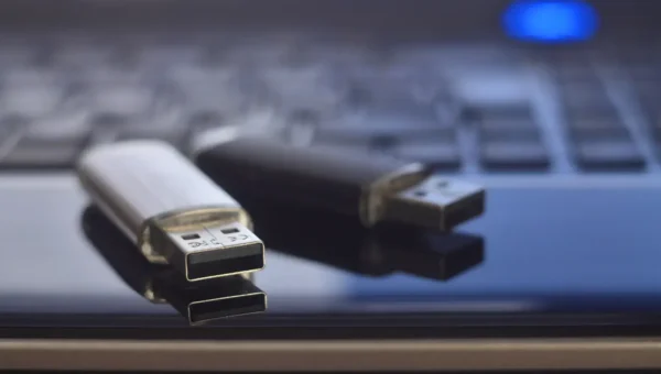 China-Linked Malware Found in Counterfeit USB Drives Used on Japan Defense Force Classified Networks