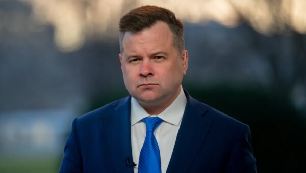 Trump Risks Key Surveillance Authority Over ‘Unqualified’ Spy-Chief Pick