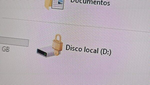 Drive icon indicating that the drive is locked