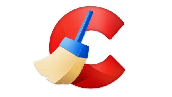 Fake CCleaner downloads turn Chrome into a credential-stealing surveillance tool