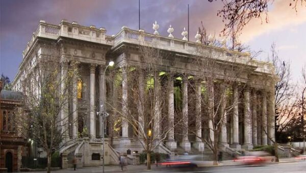 SA gov to hold royal commission into AI