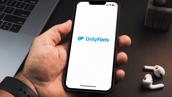 Scammers target OnlyFans users with deepfakes