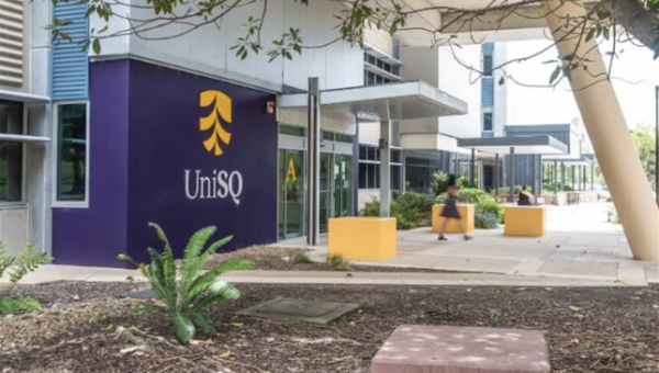 University of Southern Queensland switches hypervisor software