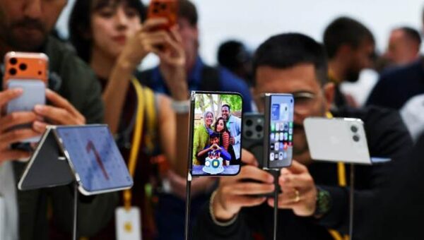 Apple unveils $3499 passport-shaped iPhone Duo
