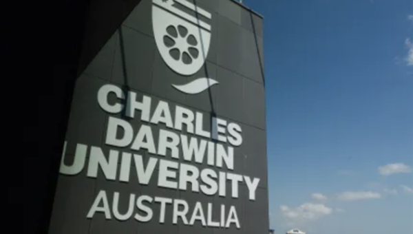 Charles Darwin University setting up 'real-time view' of institution