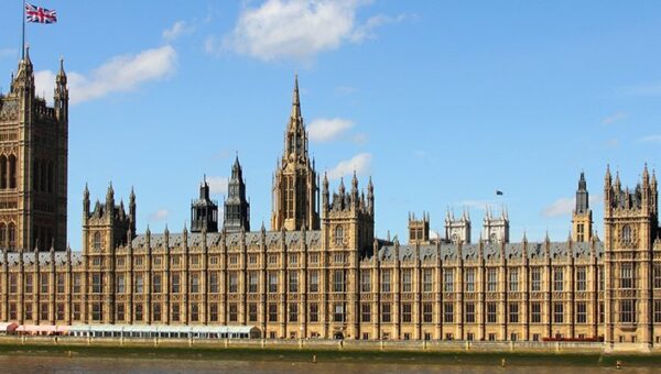 Lords considers government emergency AI kill switch