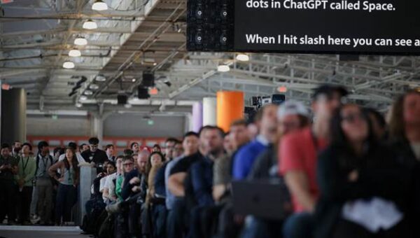 OpenAI takes on Meta with dots agent