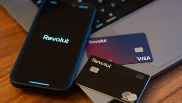 Revolut phishing texts appear days after data breach